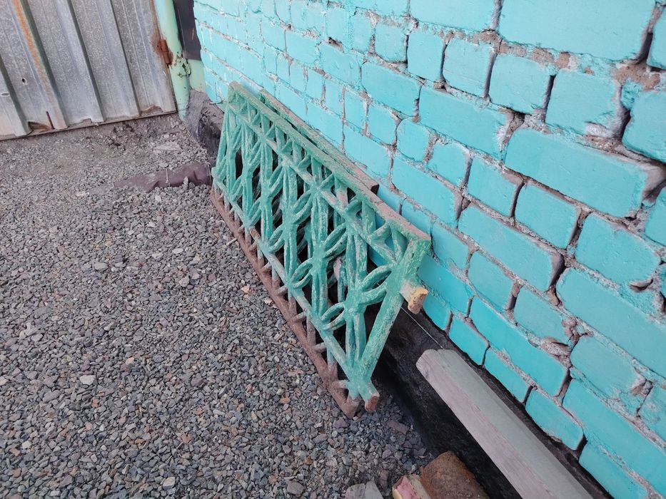 Чугунная ограда 6 штук