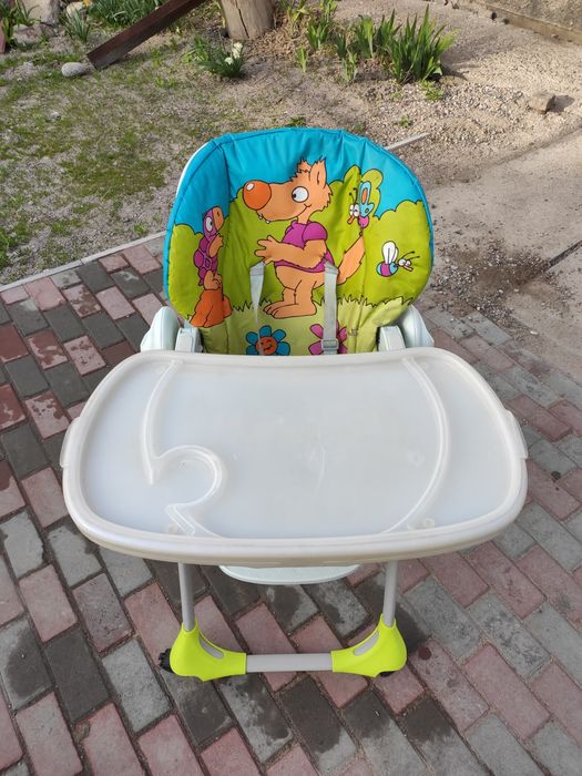 Продам детский стульчик для кормления chicco