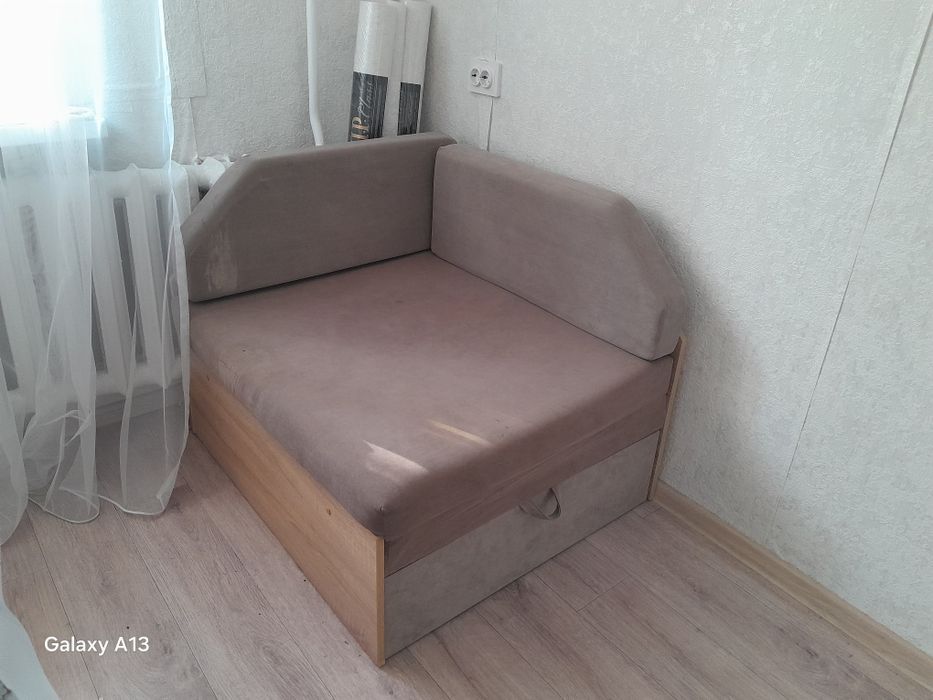 Кресло кровать б/у