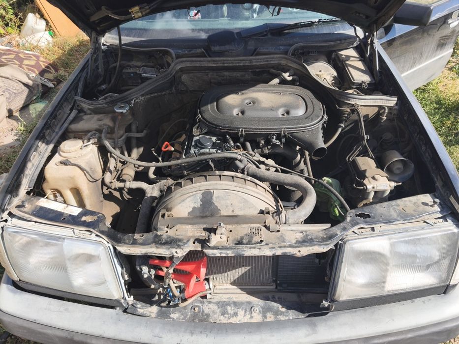 Мерседес Бенц w124