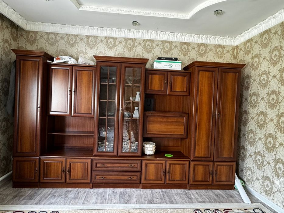 Сервант сатылады