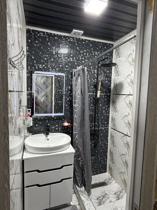 Продается 2х комнатная квартира, г Чирчик, 1-микрораён, Шаландина 52,