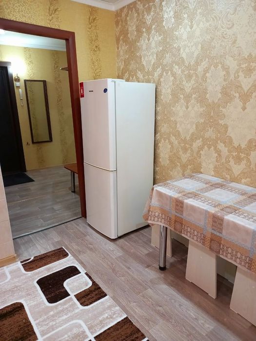 Сдам 2 ком. Камзина 66