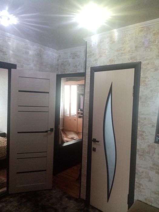 Продам 1.5 комнатную квартиру