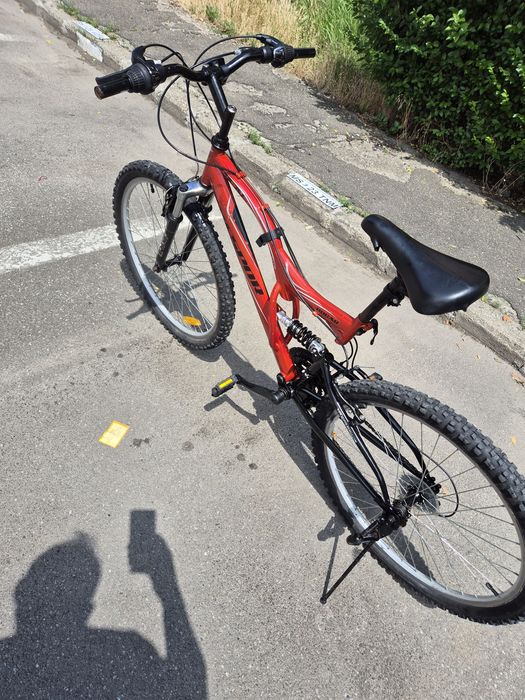 Vând Bicicleta in stare foarte buna ,roti pe 26