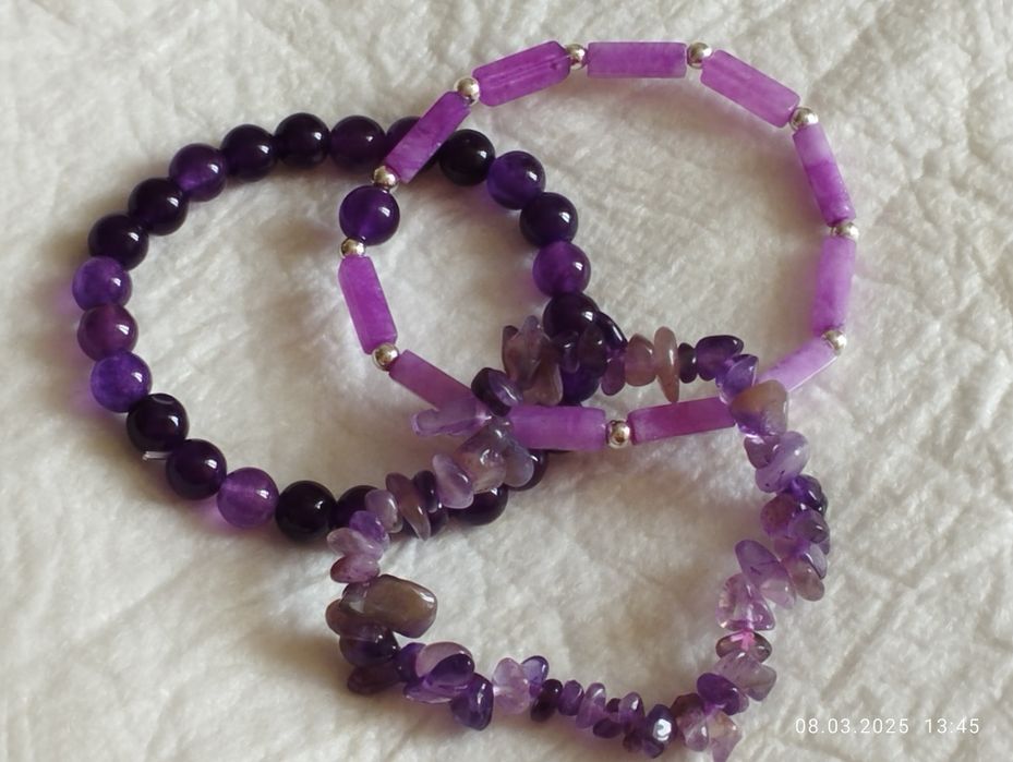 Продам браслеты из камня