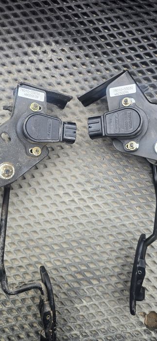 Камри 30-35 педаль газа