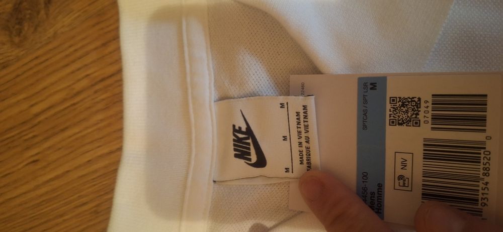 Tricouri nike noi cu eticheta