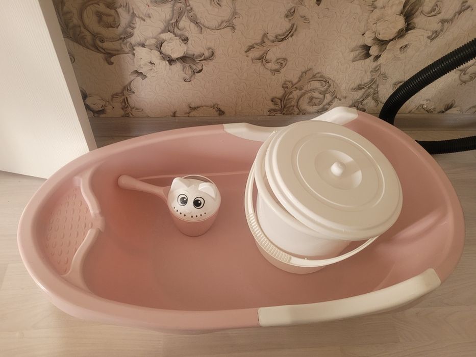 Продам детский набор ванночка