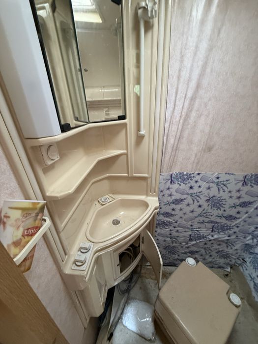 Rulota comerciala vand sau inchiriez