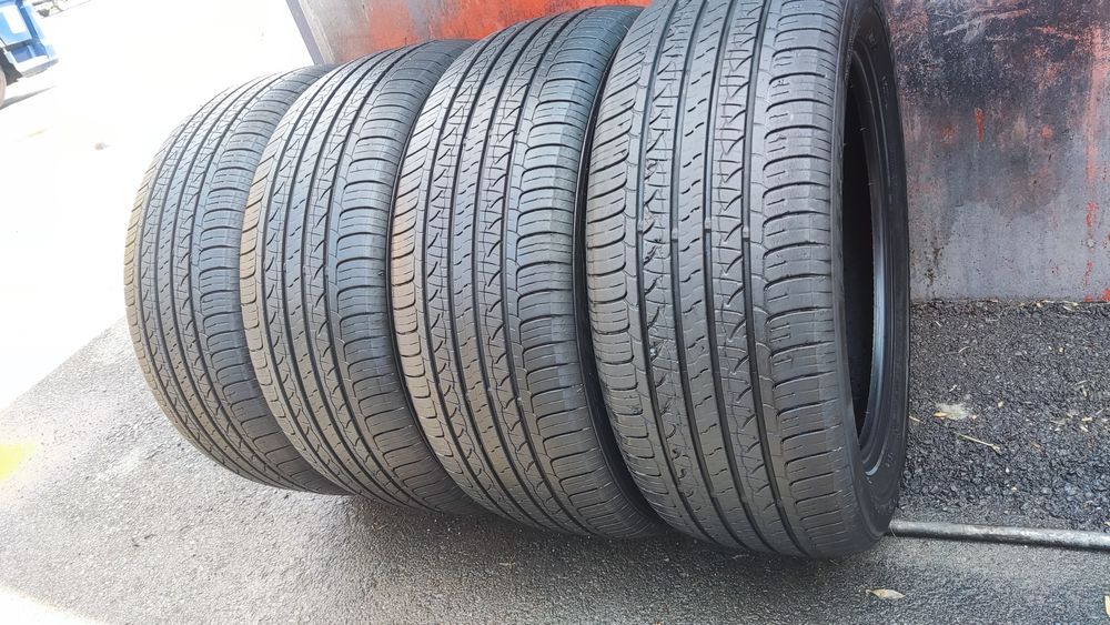 4бр. гуми 215/55/17 Nexen, All season, M+S
dot21
6.6mm
Добро състояние