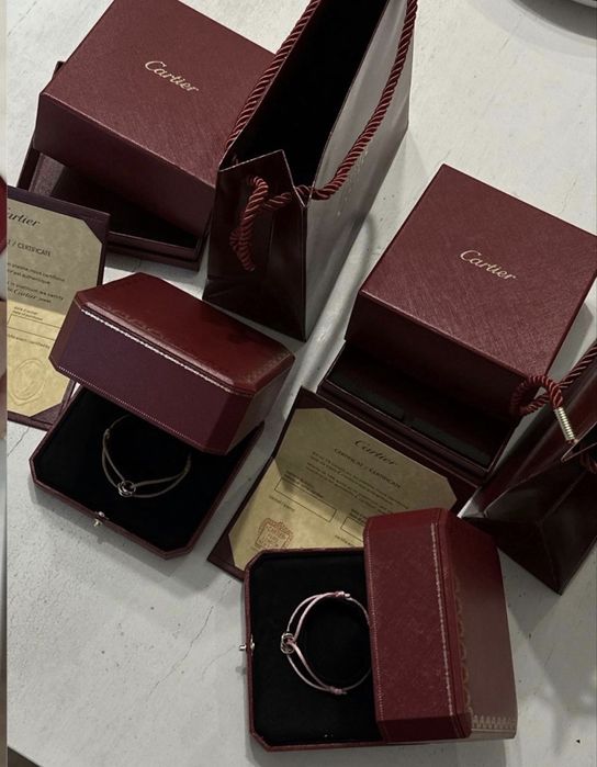 браслет cartier trinity