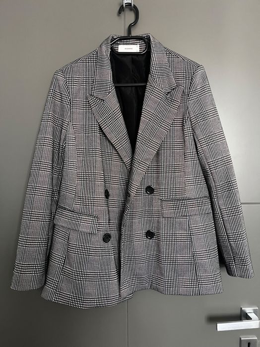 Дамски блейзър Reserved