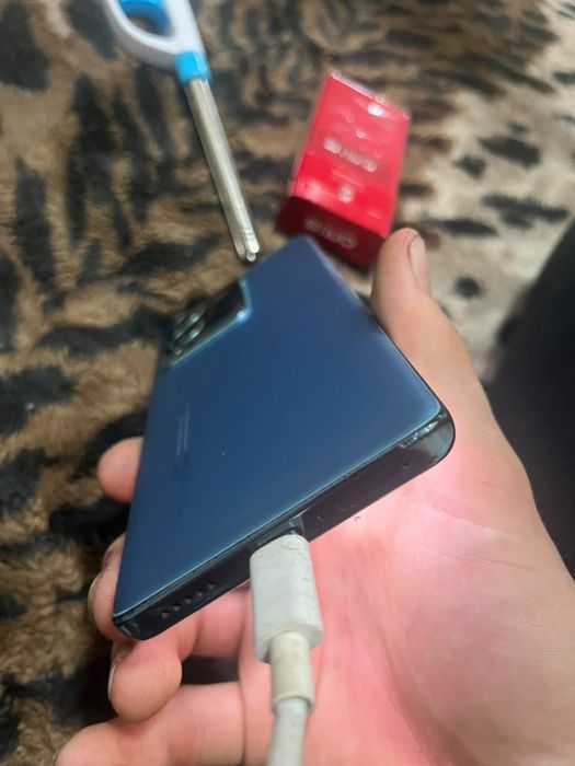 Продам обменяю vivo v25 pro