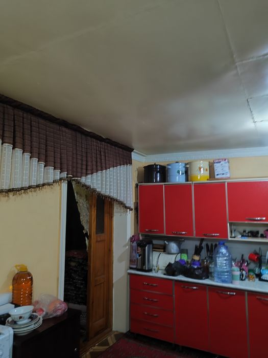 Tezda 3xonali kvartira sotiladi 1-etaj