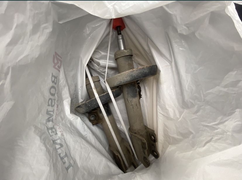 Стойки на Зафиру