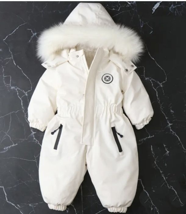 Продам комбинезон зимний