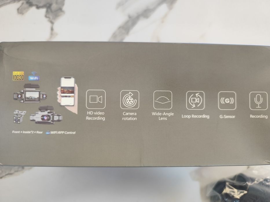 Автомобилен видеорегистратор Vehicle Blackbox DVR с 4 камери и Wi-Fi