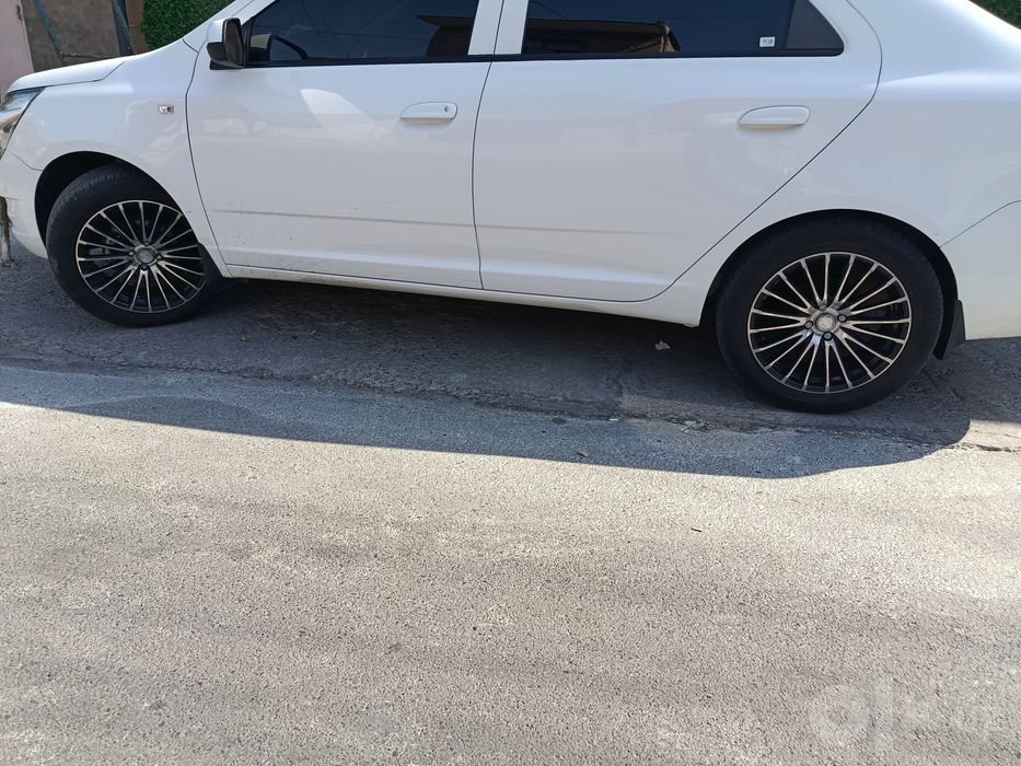 Obmen R17/215/55 VOSSEN