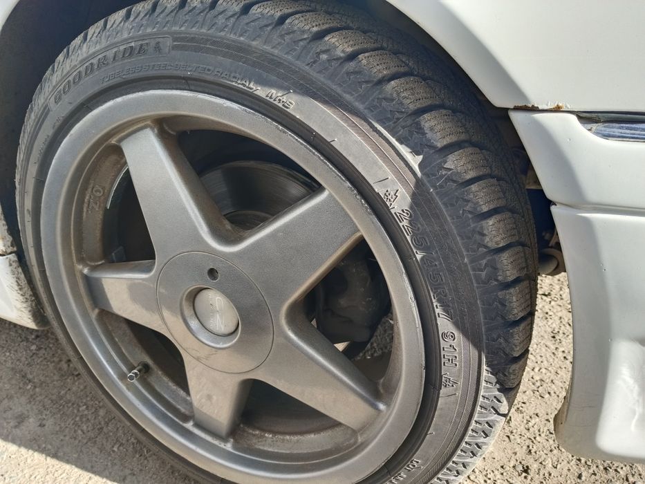 Мерседес  С 280 гв1995г