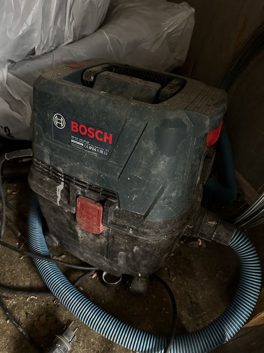 Пылесос строительный Bosch
