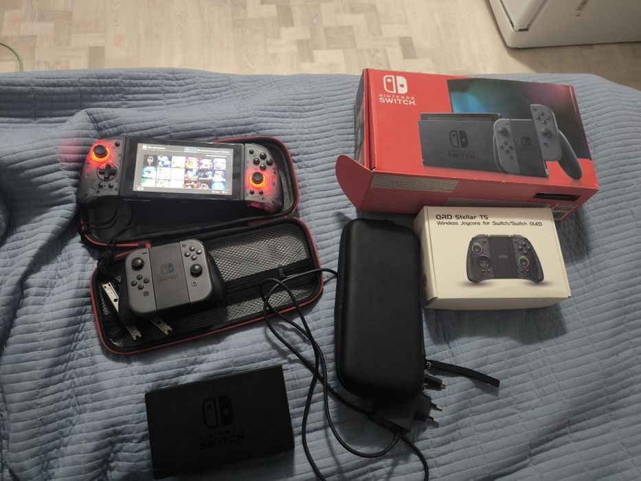 Nintendo switch полный комплект, прошитый, 512 гигабайт памяти