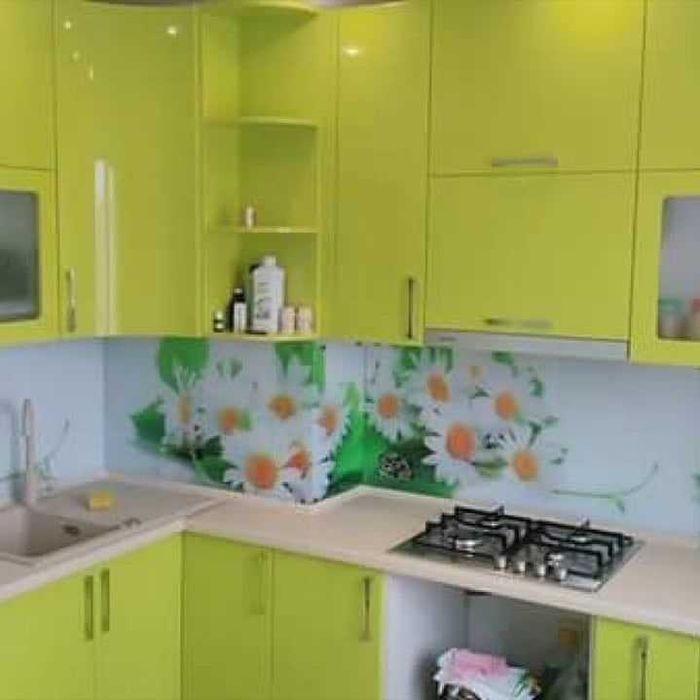 Кухни на заказ недорого, шкафы-купе, гардеробные.