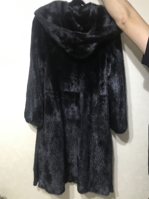 Норковая шуба с капюшоном