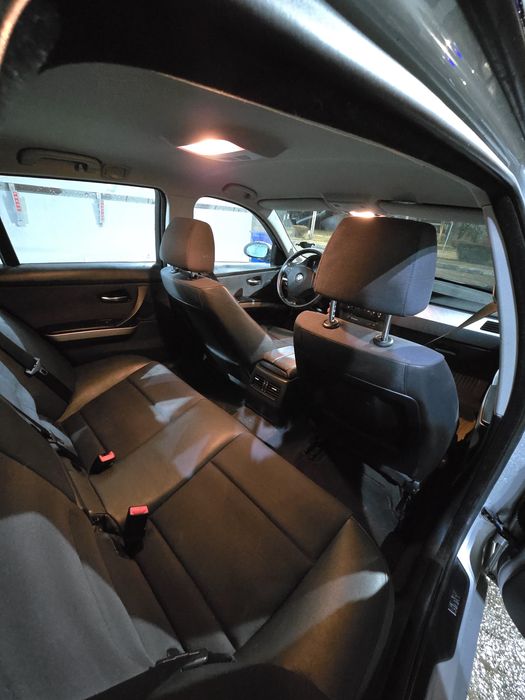 Bmw e91 2.0d manual