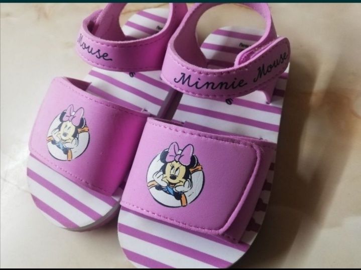 Сандали 28 номер