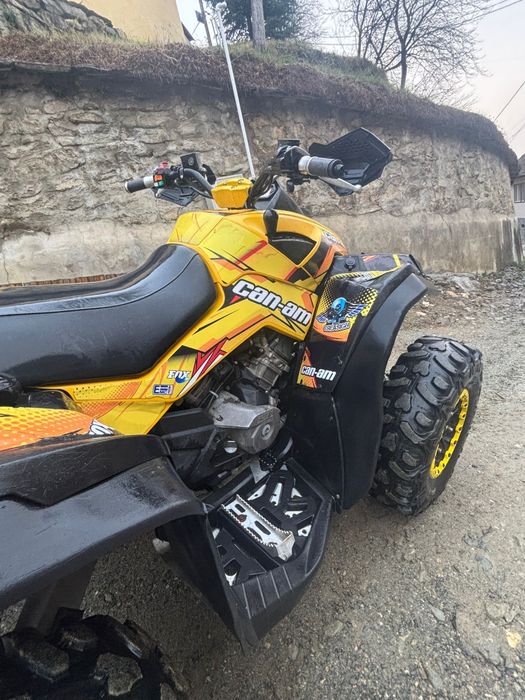 Can-am renegade.