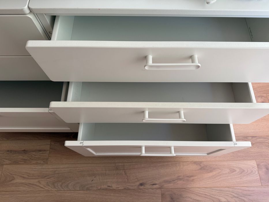 Гардероб и два скрина с чекмеджета - SMASTAD / PLATSA на IKEA