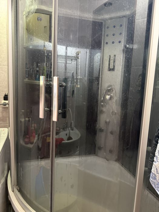 Душевая кабина 120*120