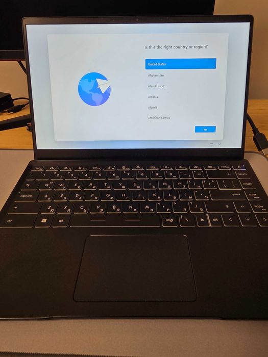 Лаптоп MSI Modern 14