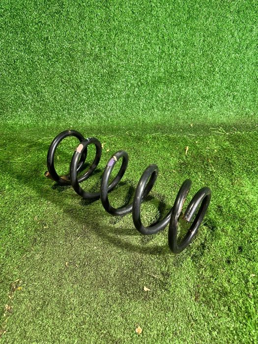 Пружина задняя одна Ниссан Патфаиндер Р51 4.0 Pathfinder R51