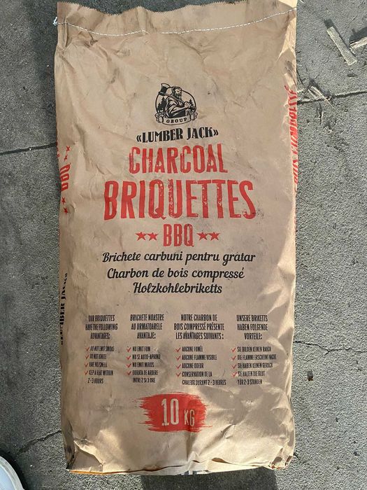 Carbuni pentru gratar calitate superioara, asiguram transport.