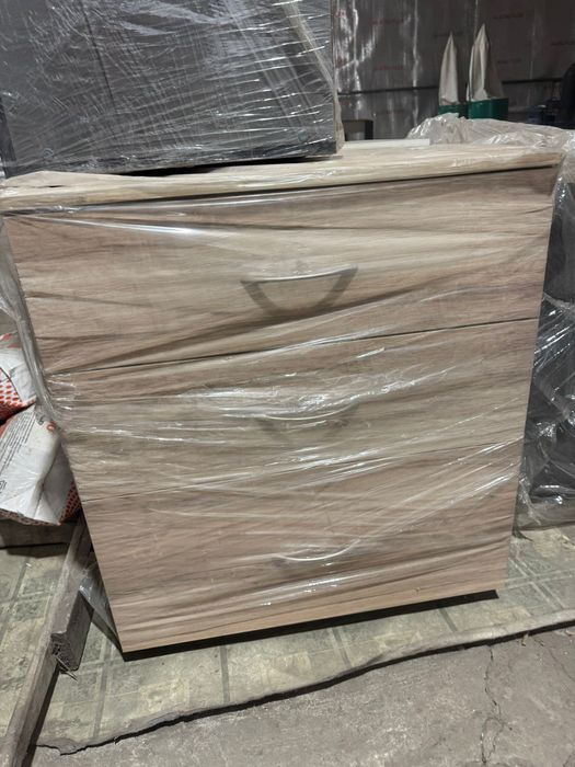 Продам комоды новые