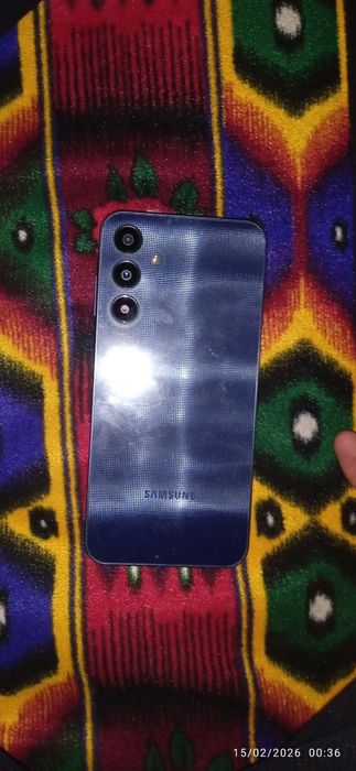 A25 5G sotiladi 9 oy ishlatilgan