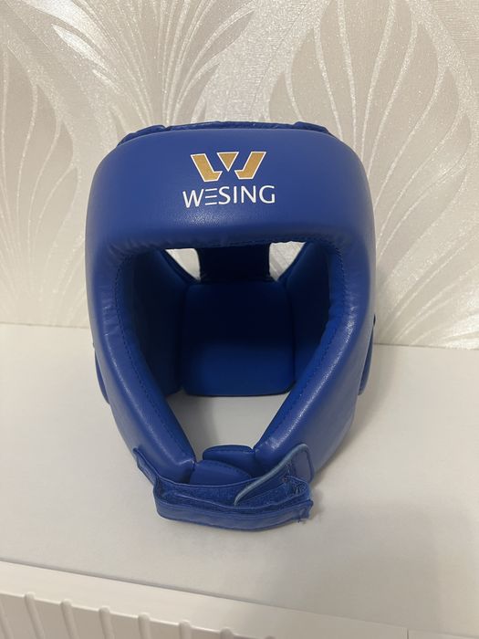 Шлем висинг,в хорошем состояни