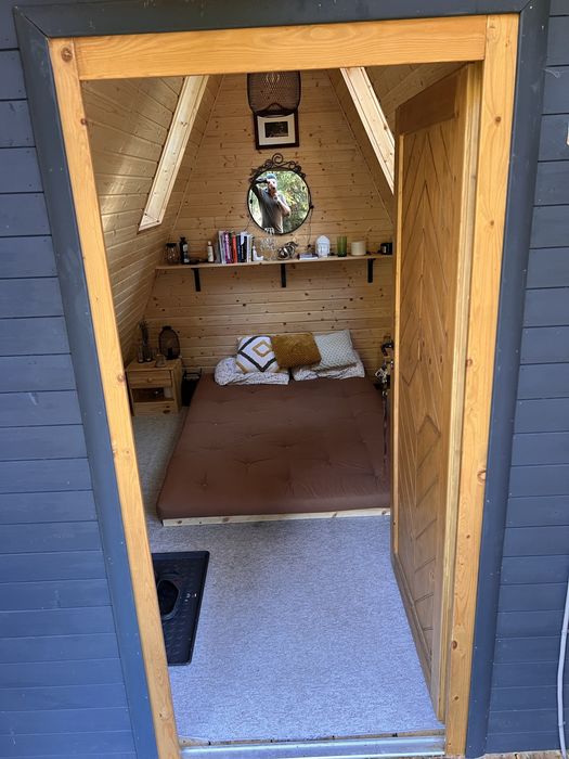 Teren de vânzare cu căsuță A-frame in Valea Ierii