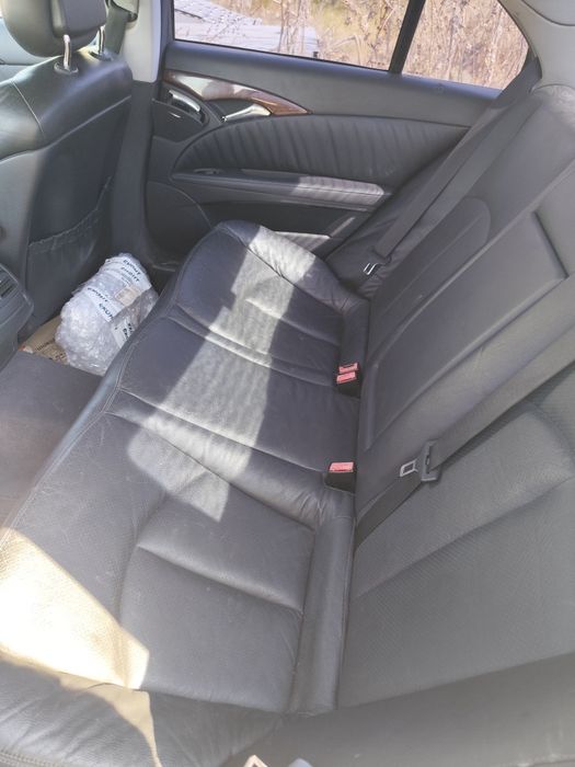 Mercedes e class