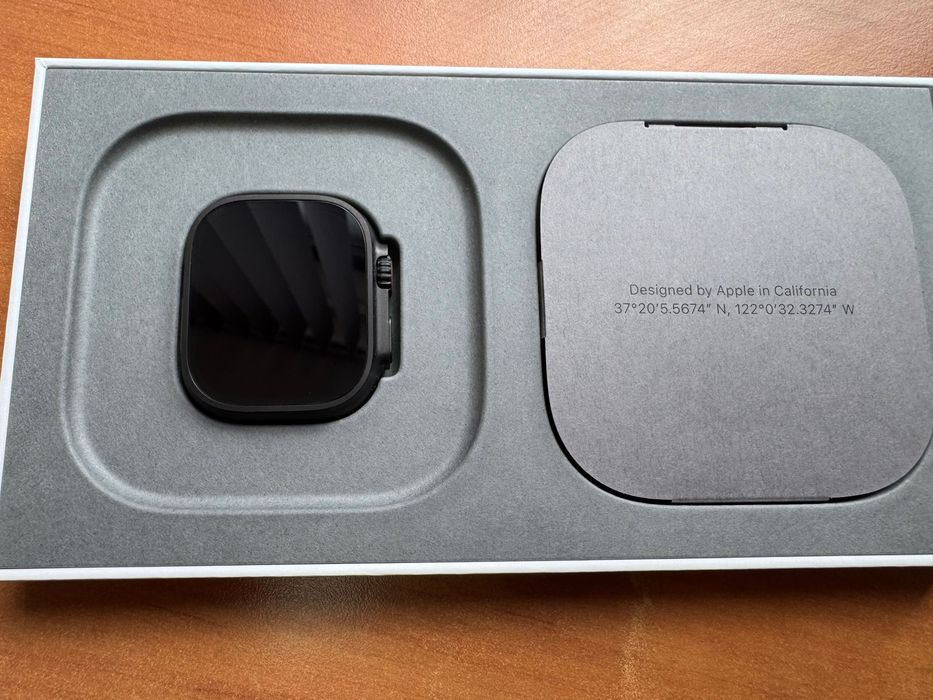 Apple Watch Ultra 2 Black Titanium