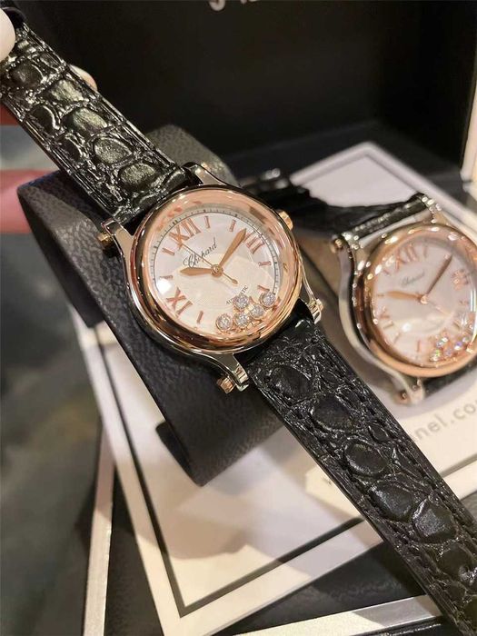 Дамски часовник Chopard Happy Sport с автоматичен механизъм
