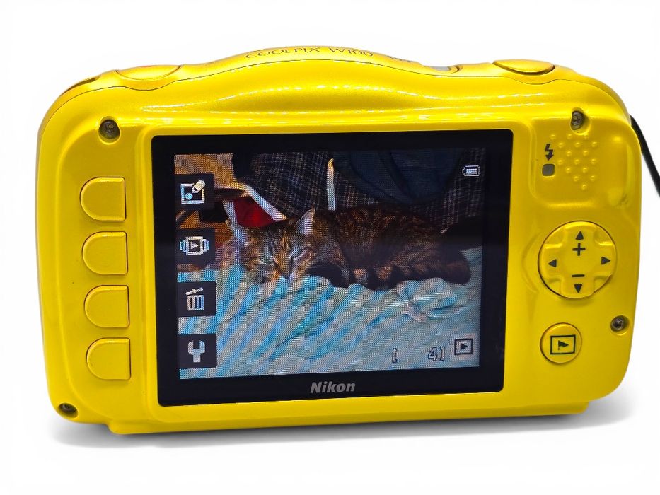 Aparat foto compact Nikon Coolpix W100