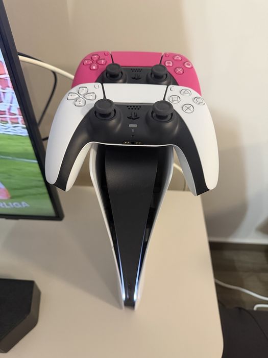 PS 5 Slim 825 GB