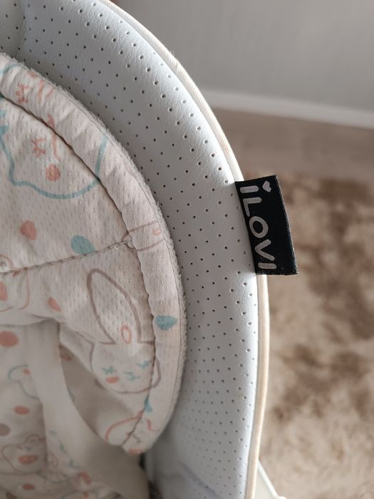 Продам стульчик для кормления