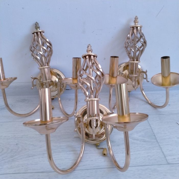 Продам люстры Богема