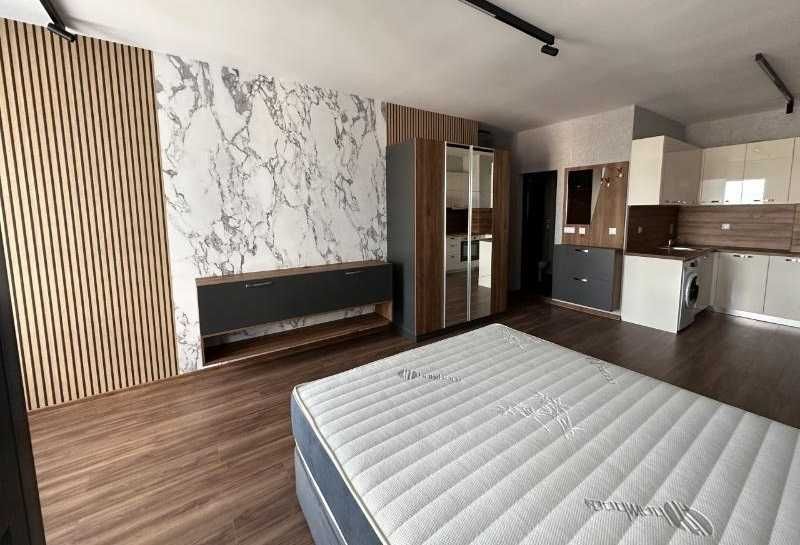 Дава се под наем Едностаен апартамент в София, Център - 45 кв.м за 425 € - Снимка #2