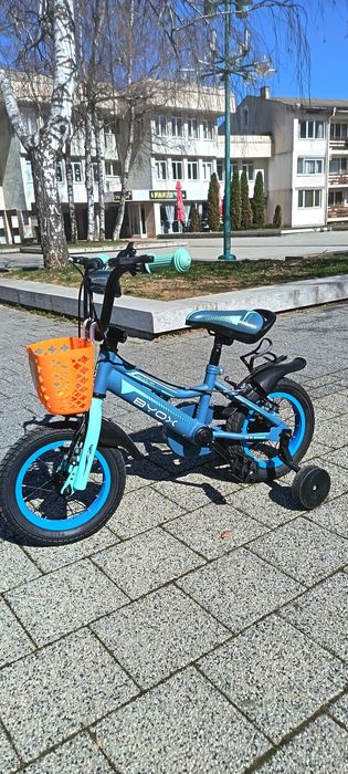 Детско колело с спомагателни