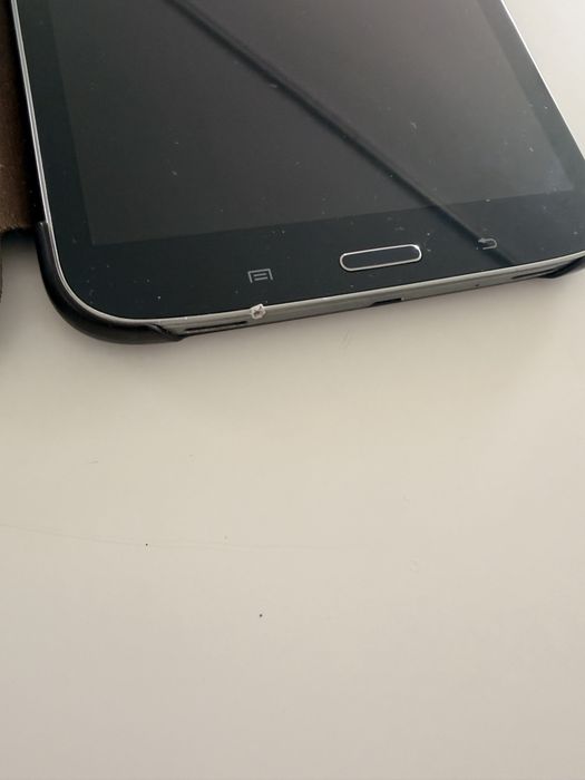 Таблет самсунг Galaxy tab3
